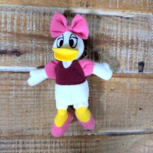 Kelloggs Walt Disney World Daisy Duck 5 Inch Mini Plush
